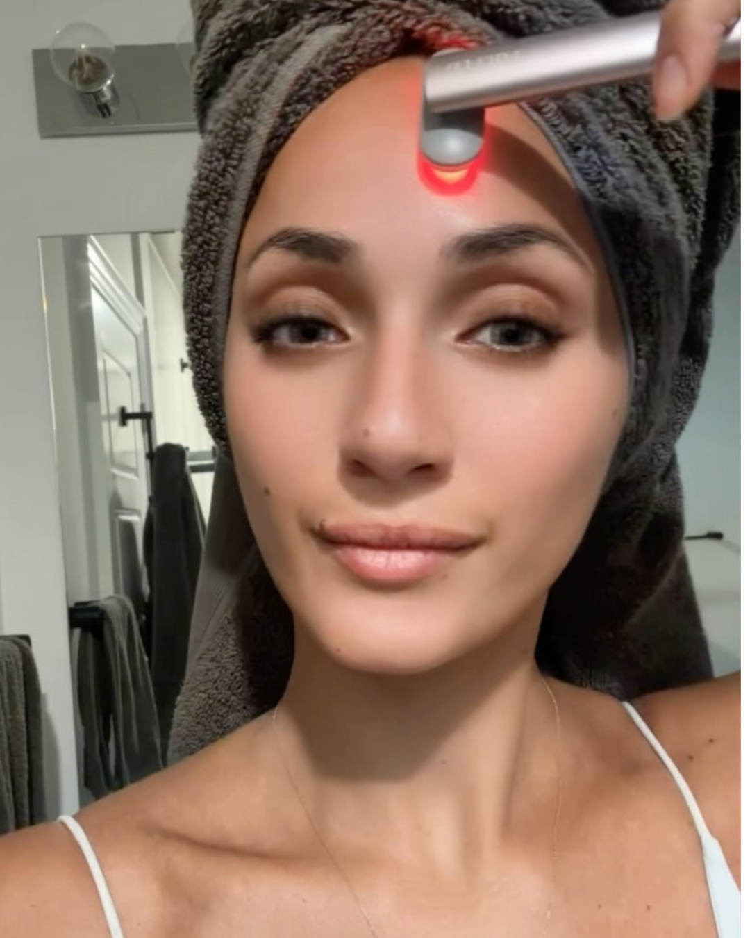5-in-1 LED Light Therapy Facial Wand